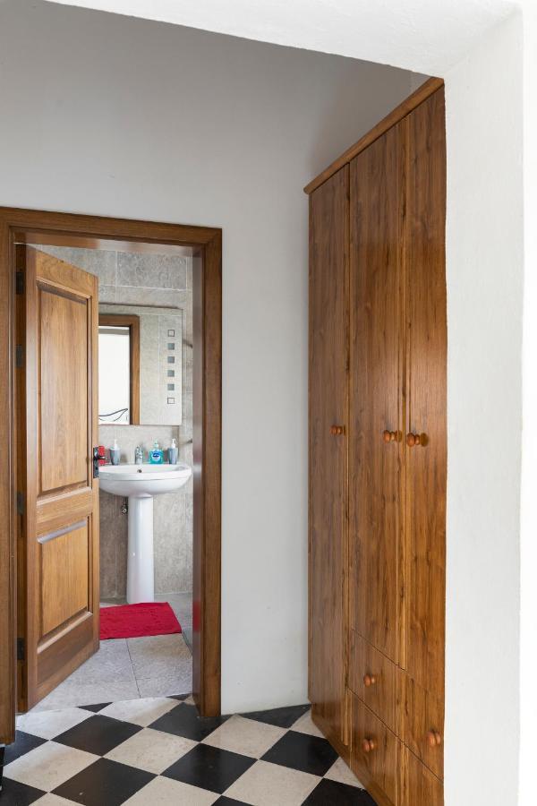 Traditional & Modern Maltese Townhouse - Rooftop Terrace And Sea Views, Close To Birgu Waterfront Cospicua 외부 사진